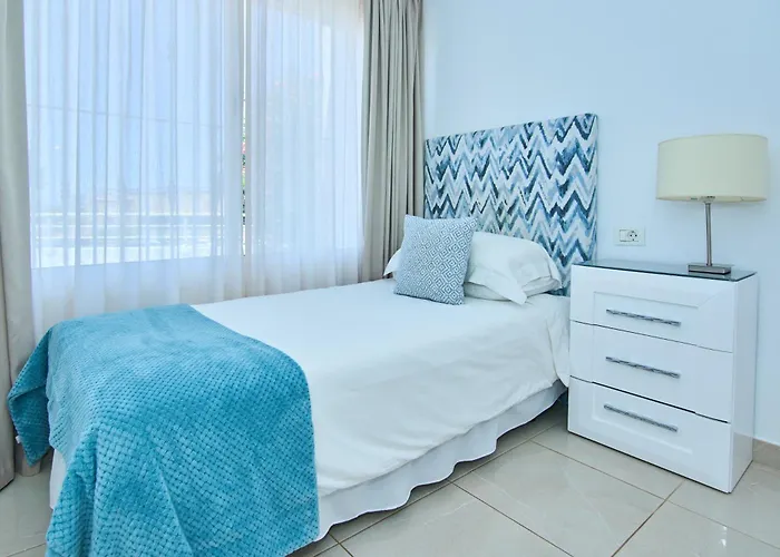 Island Village Villa Costa Adeje (Tenerife)