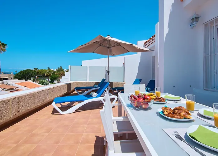 Villa Island Village *