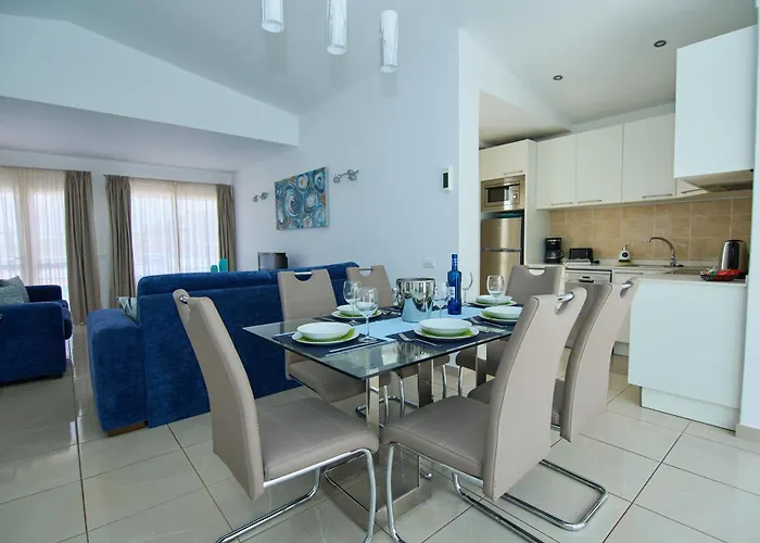 Island Village Villa