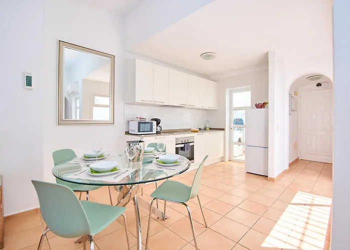 Island Village Villa *