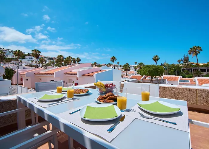 Villa Island Village *