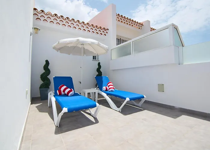 Villa Island Village *