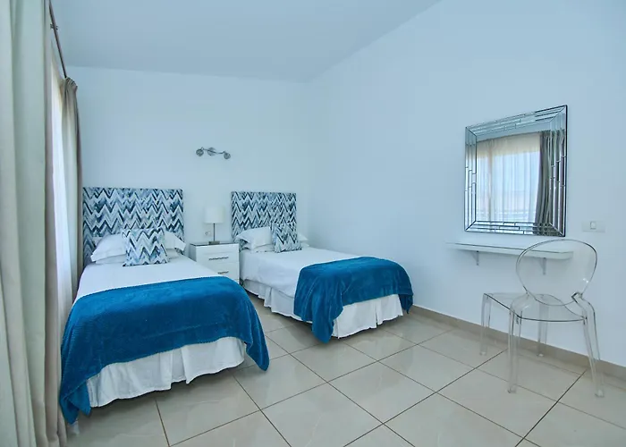 Villa Island Village *