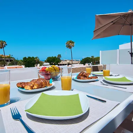 Island Village Villa Costa Adeje (Tenerife)