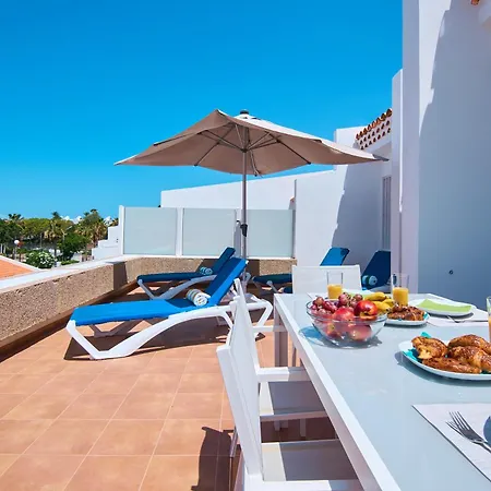 Vila Island Village *